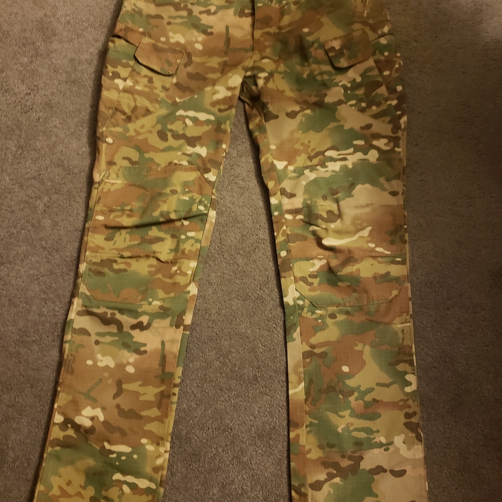 Camouflage pants